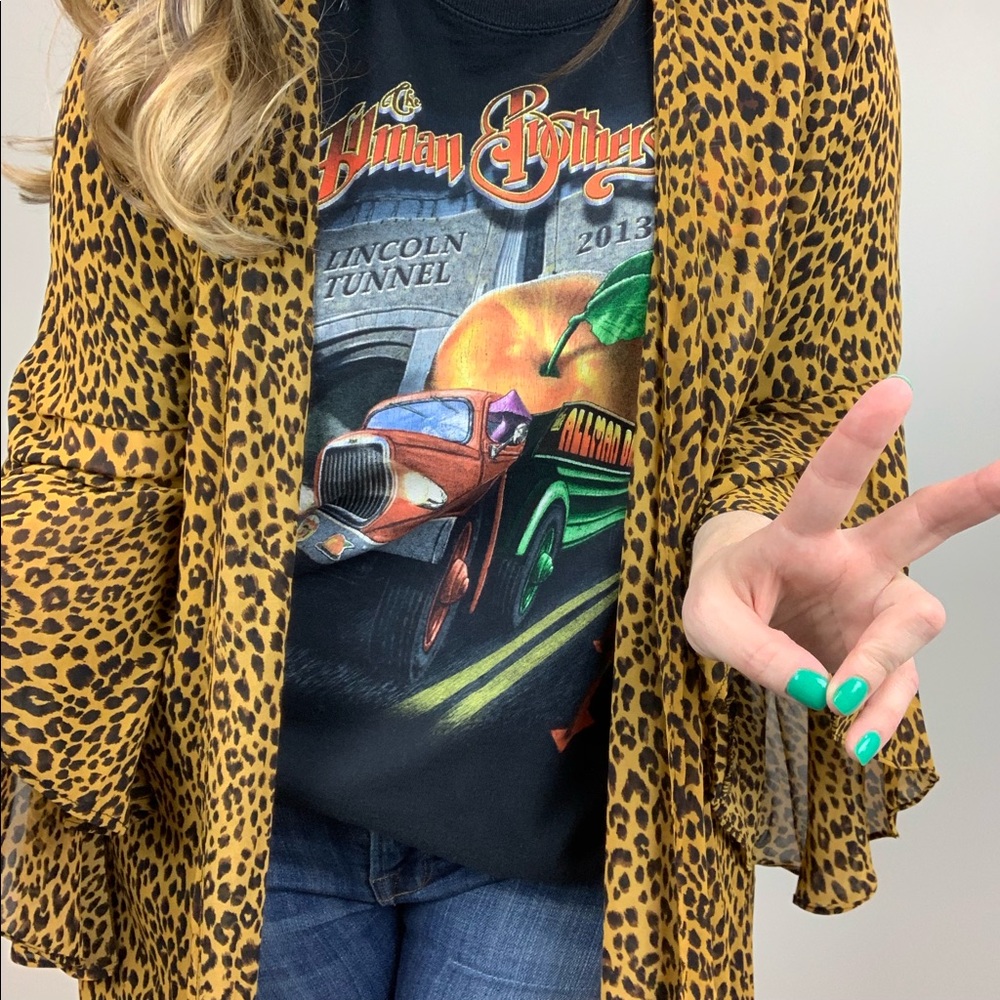 Walk On The Wild Side Leopard Kimono Duster - Picture 4 of 8